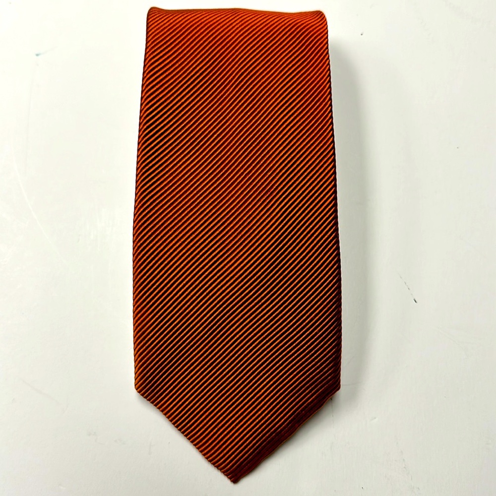 Vibrant XMI Platinum Tie